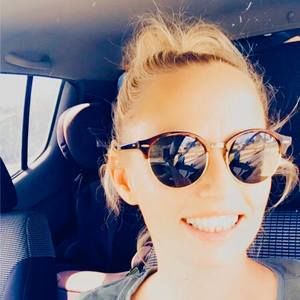 Meet your Posher, Sariah